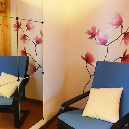 Ferienwohnung Cozy Garden Retrait Varenna Exterior foto