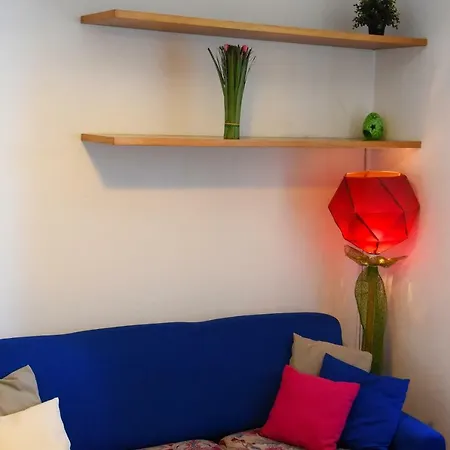 Ferienwohnung Cozy Garden Retrait Varenna Exterior foto