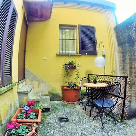 Ferienwohnung Cozy Garden Retrait Varenna Exterior foto